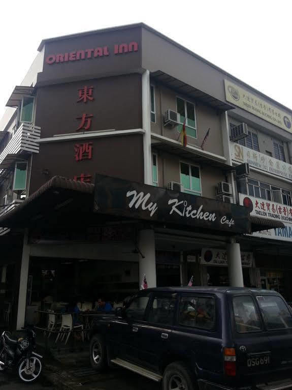 Oriental Inn Kuching Exterior photo